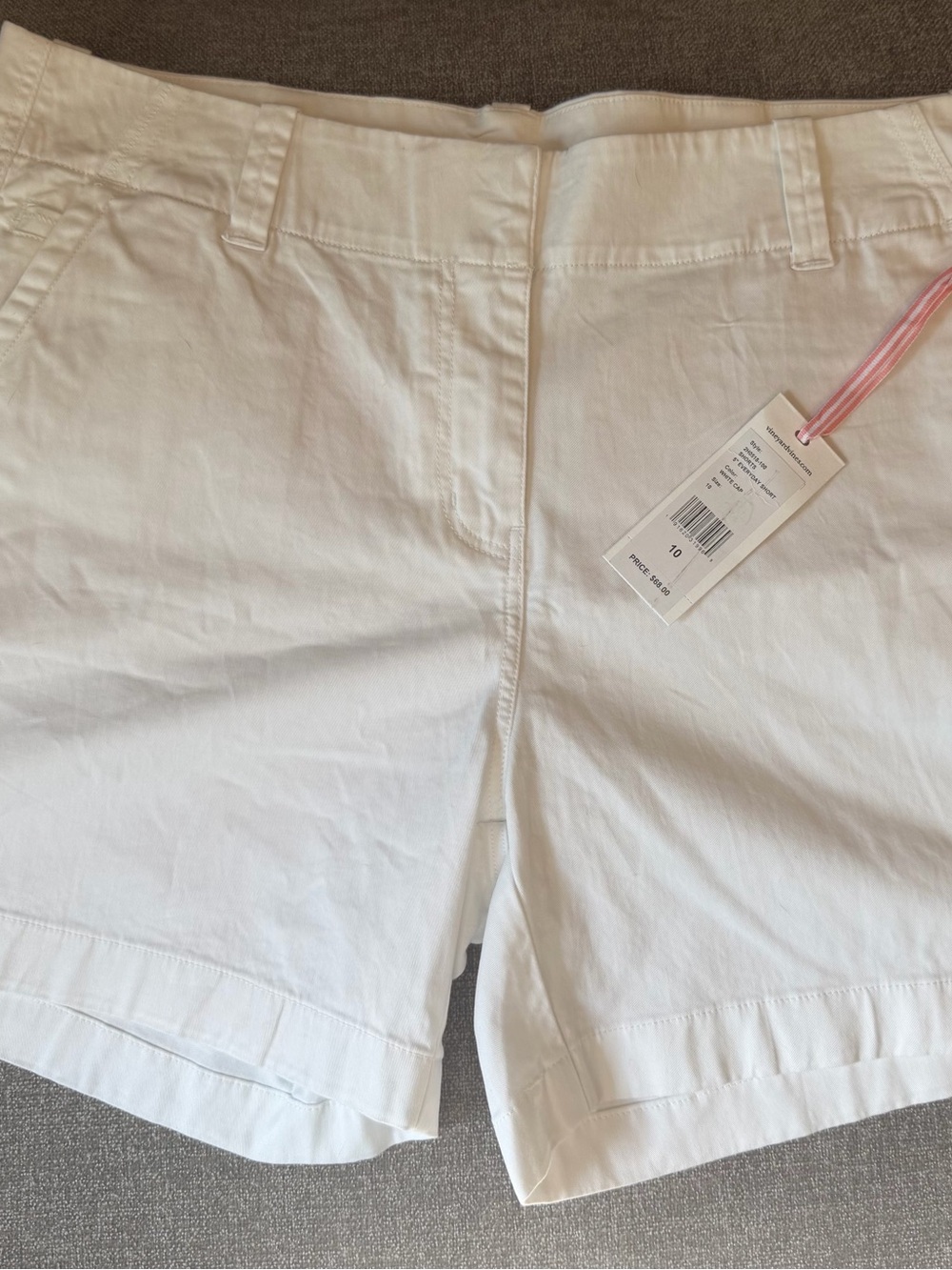 Vineyard Vines White Women’s Everyday Shorts
